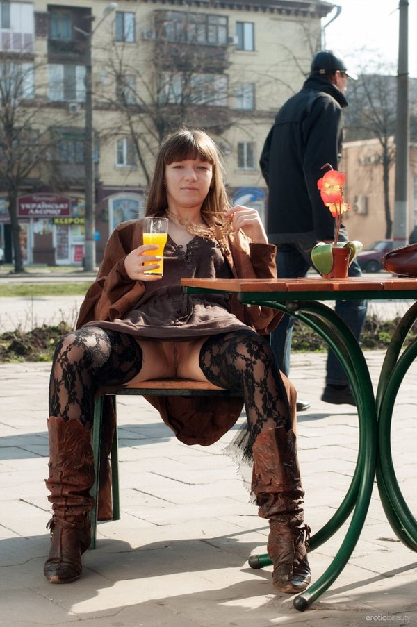 Сонечка, 18 лет, 4 размер груди